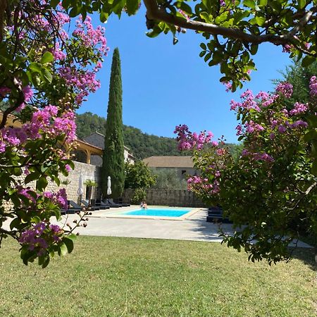 Bed and Breakfast Domaine Les Buis Saint-Fortunat-sur-Eyrieux Exterior foto